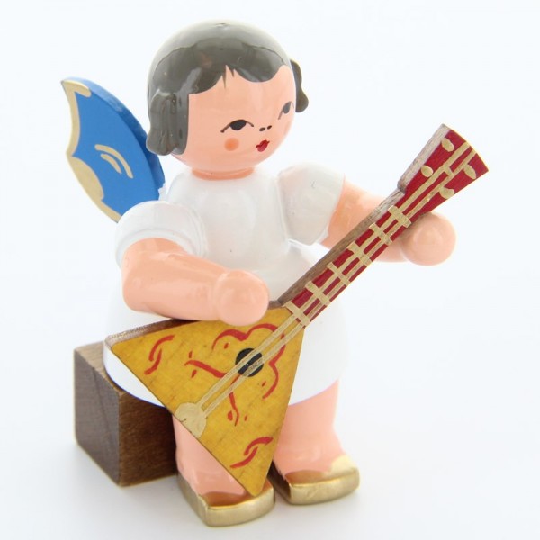Uhlig Engel sitzend mit Balalaika, blaue Flügel, handbemalt