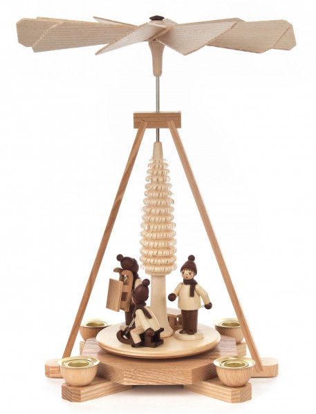 Dregeno Erzgebirge - Pyramide mit Schlittenkindern natur