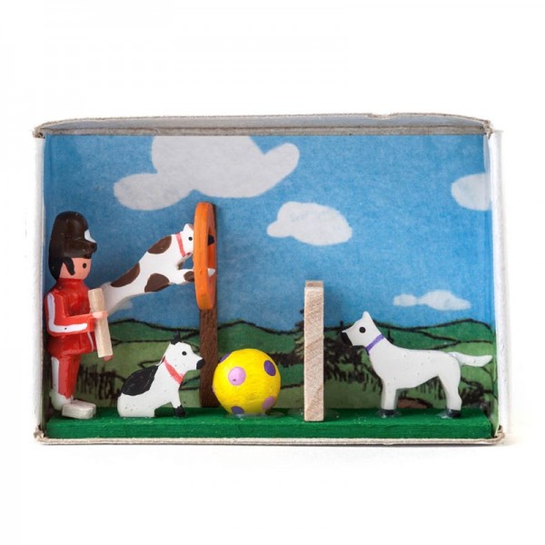 Dregeno Erzgebirge - Zündholzschachtel Hundesport